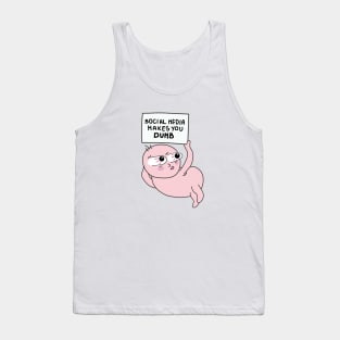 Social media seriously harms your mental health Tank Top